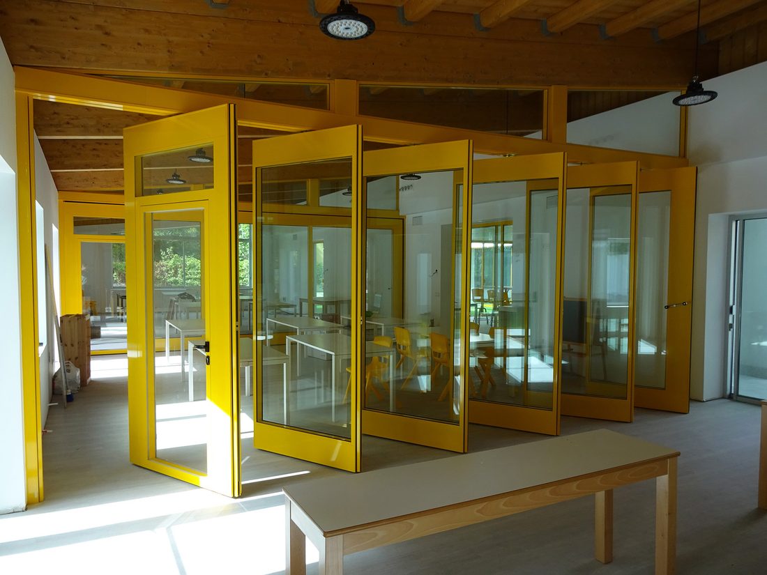 Cloison mobile TX-87 ACOUSTICGLASS installée